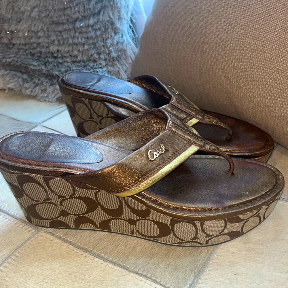 Coach size 10